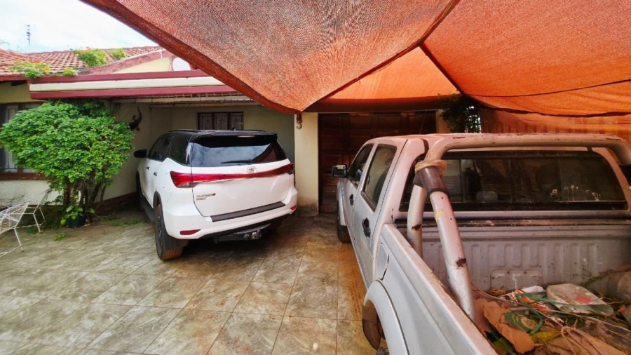 3 Bedroom Property for Sale in Geelhoutpark North West